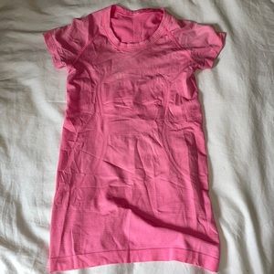 lululemon swiftly tech short sleeve pink!